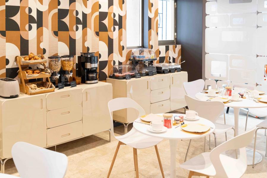 Le Comte de Nice - Breakfast